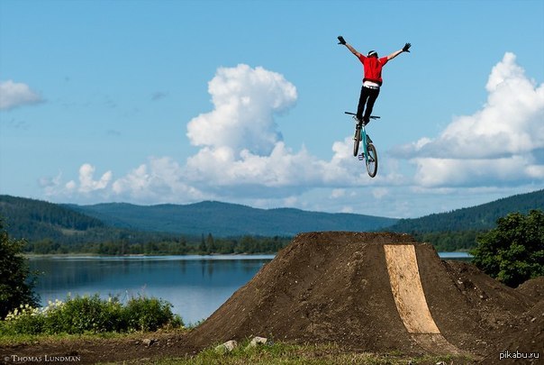 Учатся летать.