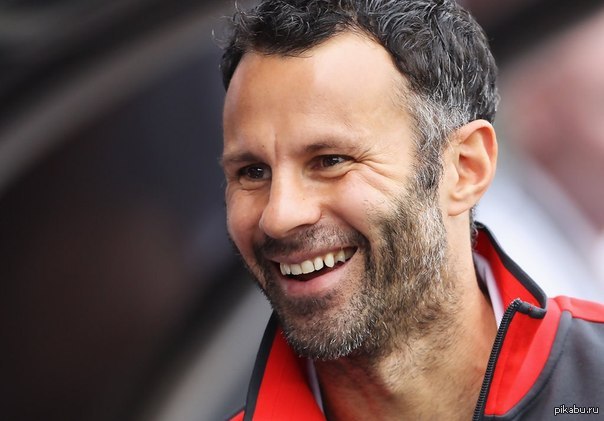 Ryan Giggs: 926  - 0  .