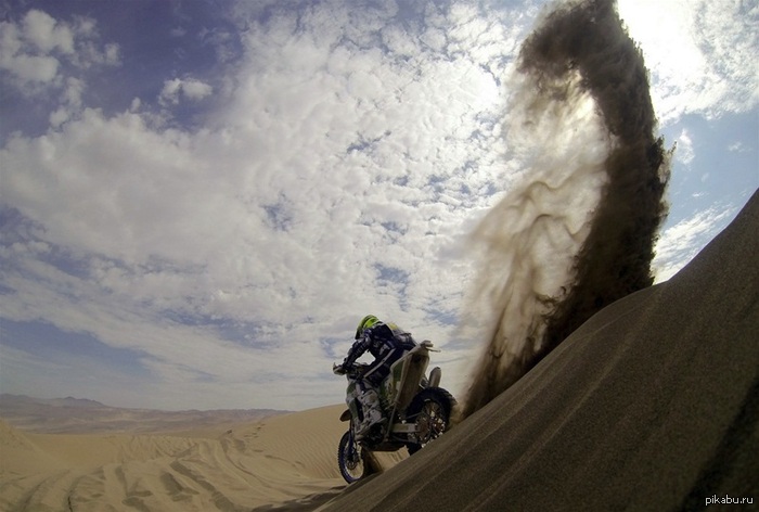 Фото из Дакара.