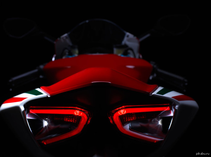  Ducati 1199 Panigale S Tricolore   : 20001497