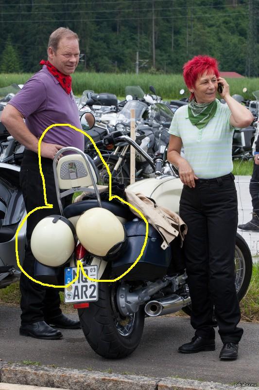 Something is wrong here. - My, Motorcyclist, Helmet, Elderly, Moto, Motorcyclists