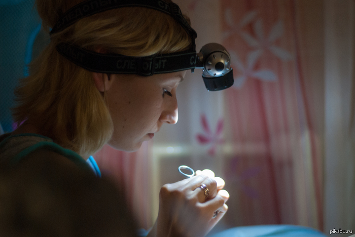 Жена приспособилась...