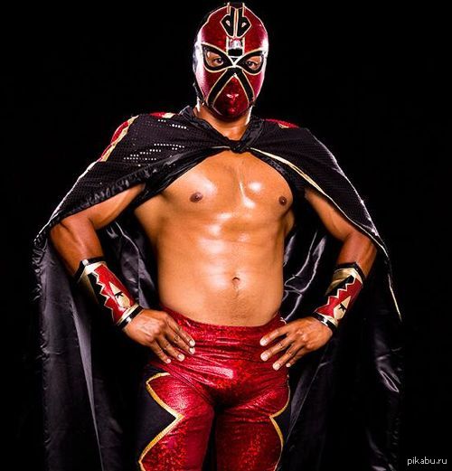 Лучадор - новый маскот бейсбольной команды "Аризоны Даймонд Блэкс"