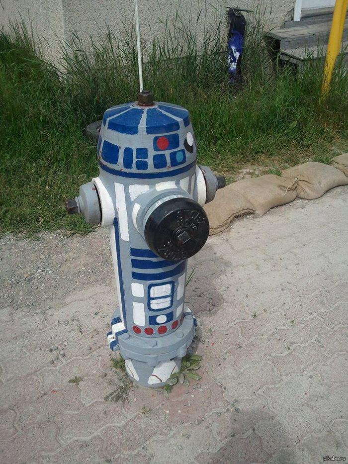 Artwo-Deetwo Hydrant