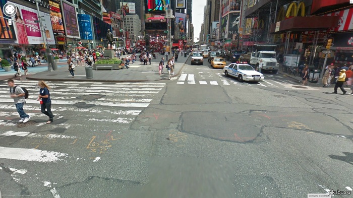    !  , -,     .    Google Street View.  .
