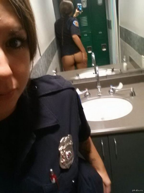 Open up, police! - NSFW, Girls, In the shape of