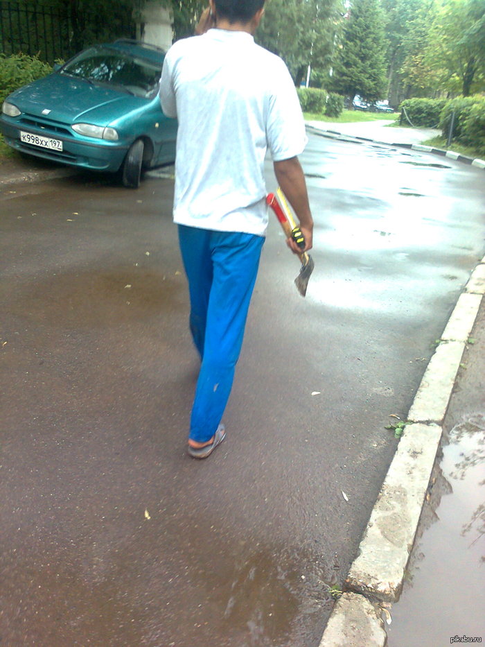 Перед тем, как подать документы в МФТИ, мне говорили, что там люди с топорами ходят. Я не верил пока...