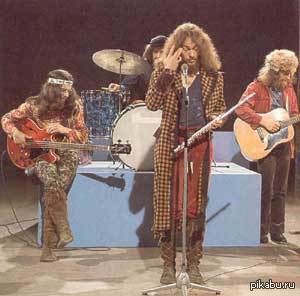 Jethro tull песни. Ian Anderson Jethro Tull. Ian Anderson фото группы. Талла.