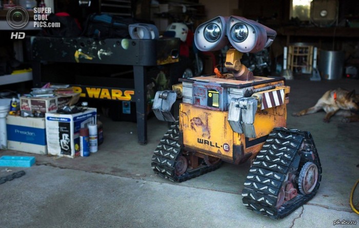 WALL-E !             .        Geek Week.