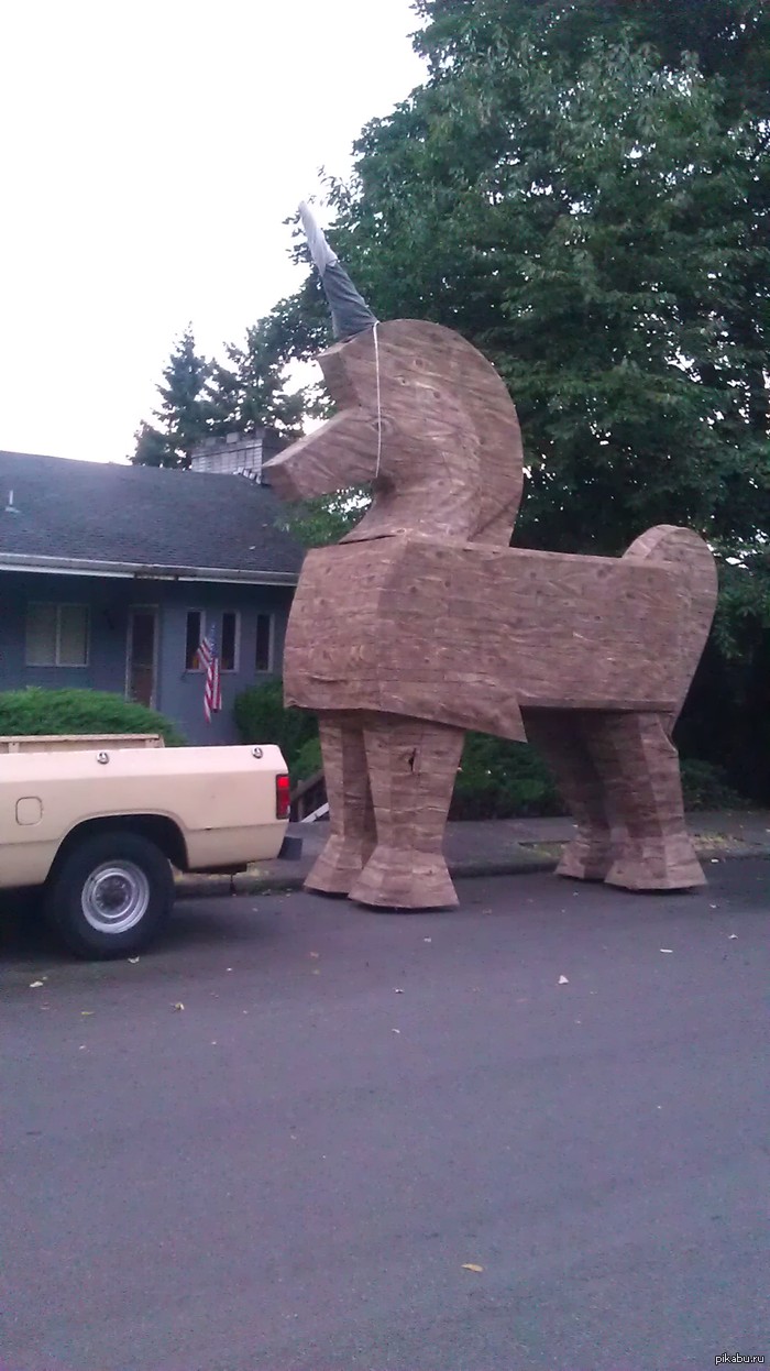 По-моему на моих соседей собираются напасть греки