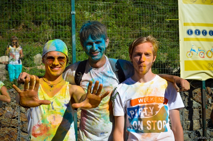 Не знаю,есть ли любители этой группы..