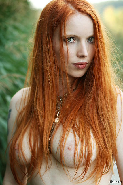 Nude Natural Redhead