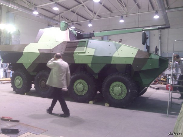   Russia Arms Expo 2013:        