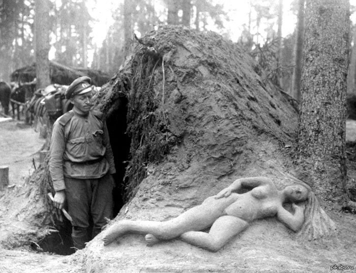 Scout Alekseev and his sand sculpture. - 1916, Sand, Sand sculpture, Old photo, Very old photo