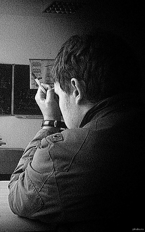 "Десять минут до лабораторной по электротехнике"