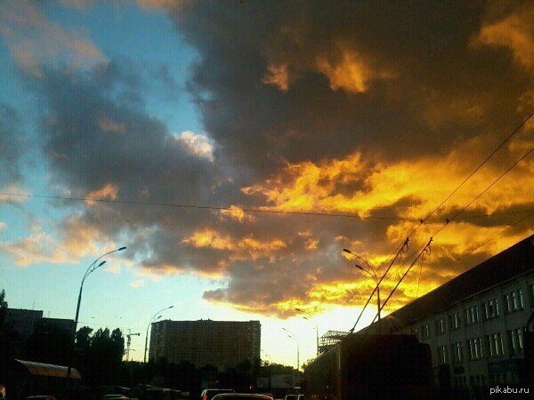 Как будто две стихии