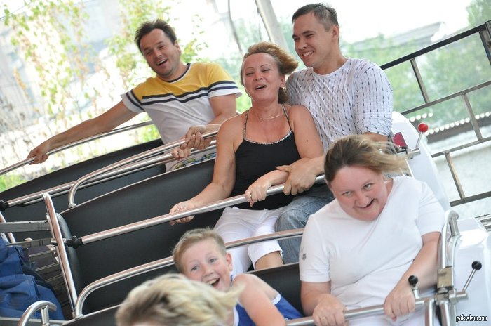 Мне кажется она что-то замышляет..