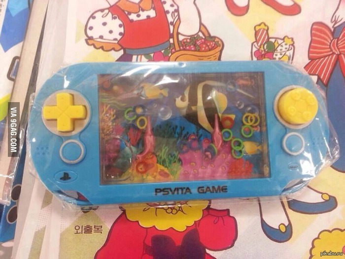   PS Vita,    