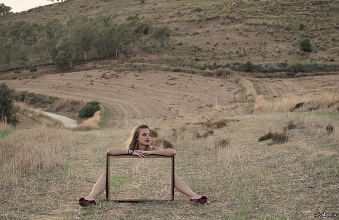 "Сколько у тебя, говоришь. парней было?" (с)