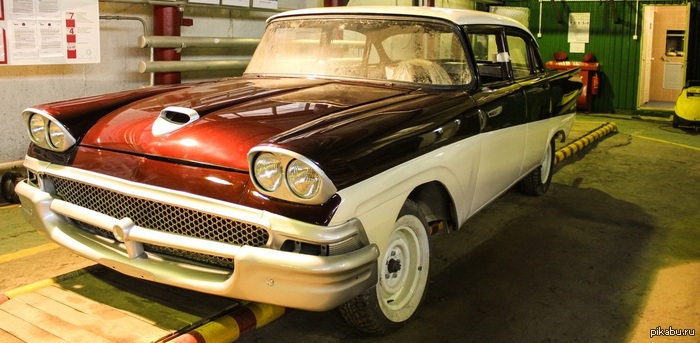 3      90 %.      ... Ford Custom 300 1958 .