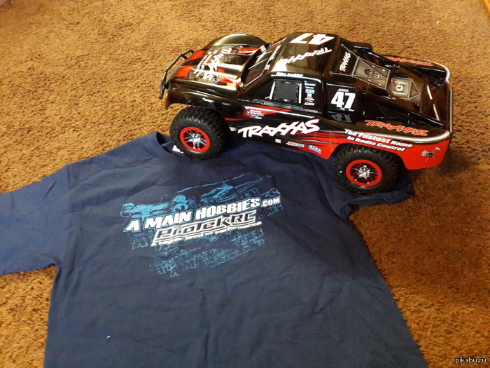       1:16. Traxxas Slash 4x4 1:10.     :  .
