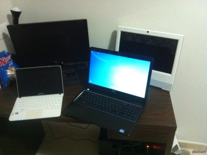 "Ты же все равно в этом шаришь, тебе будет не сложно переустановить винду"