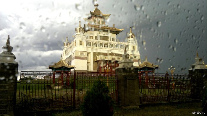 Золотая обитель Будды Шакьямуни в городе Элиста Республики Калмыкия