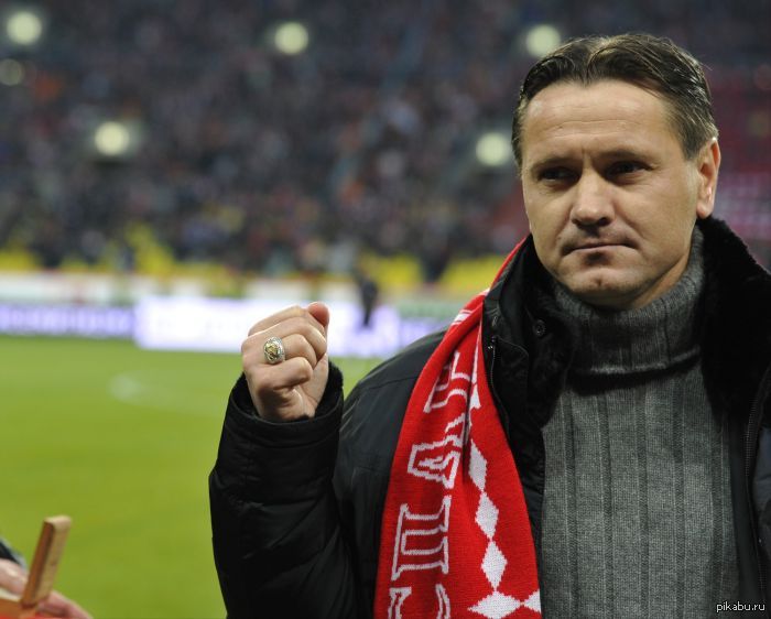 С Днем Рождения, Дмитрий Анатольевич! Сегодня 41 год исполняется Дмитрию Аленичеву - одному из величайших футболистов в истории Спартака.