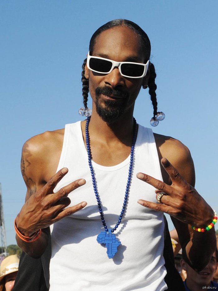 Happy Birthday Snoop Dogg