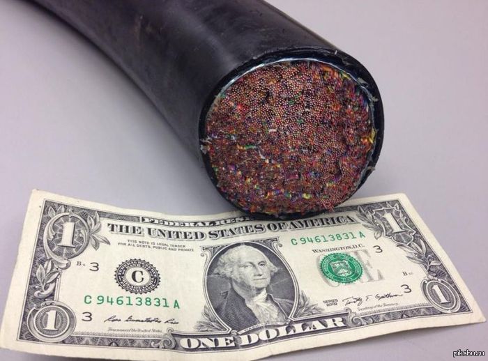 Телекоммуникационный кабель в западной Пенсильвании.