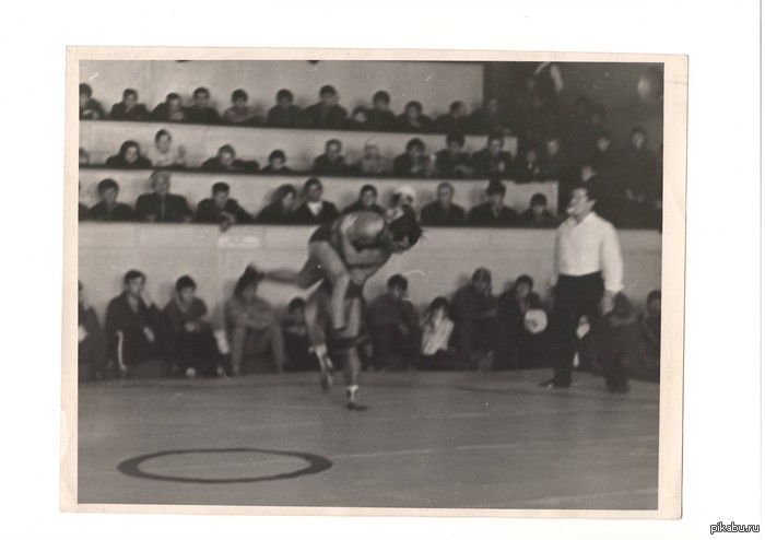  , , !         . (   )