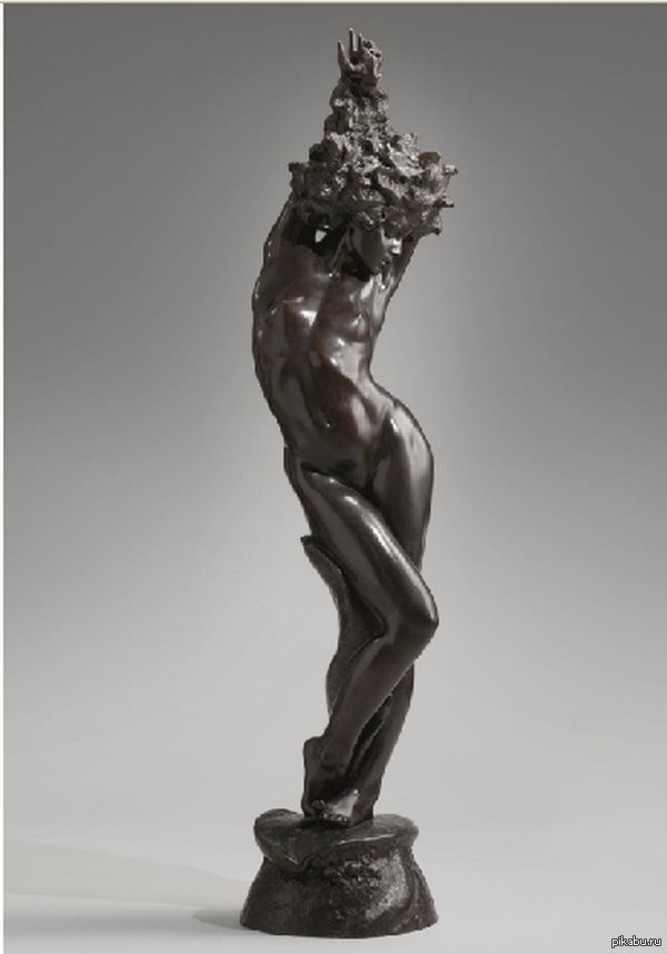 Работа японского скульптора Исаму Ногучи "Ундина"