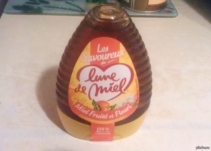 Папа попросил отнести в ванную шампунь