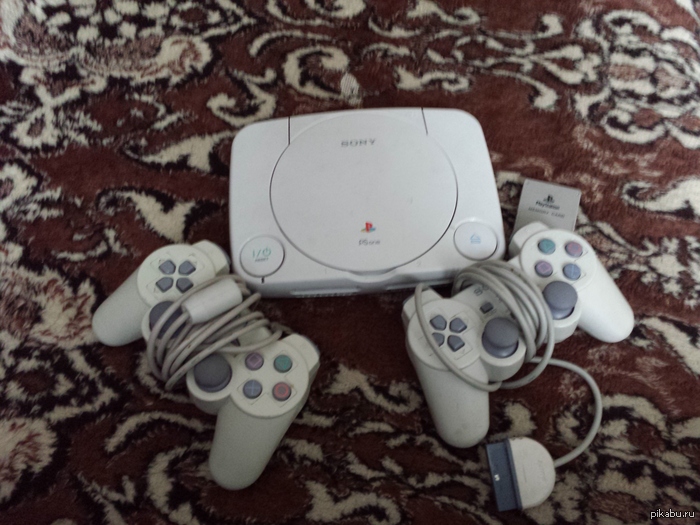 Sony Playstation one      .