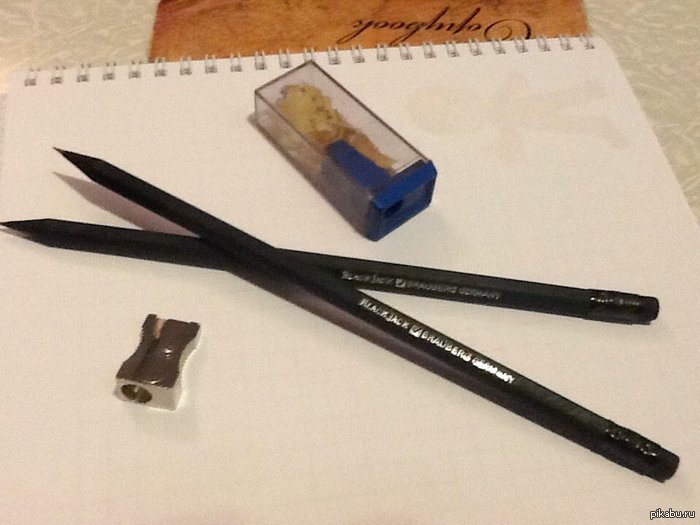 У каждого свой блэкджек со шлюхами ;)