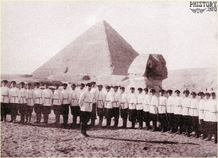 Choir of the Don Cossacks named after Ataman Platov on tour. - Historical photo, Cossacks, Egypt, Pyramid, Chorus