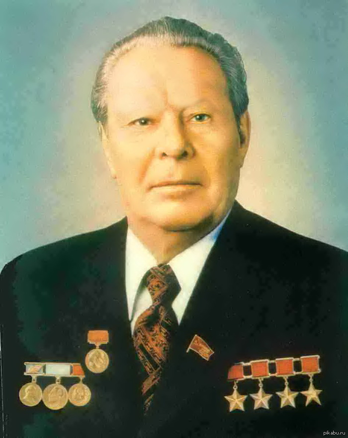 И все таки не борода делает человека брутальнее