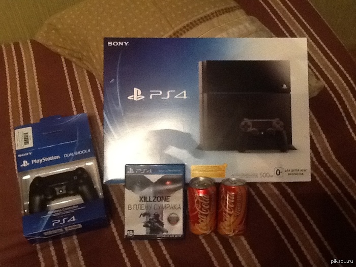 Наконец то приобрел свою консольку, + ванильная кола впридачу