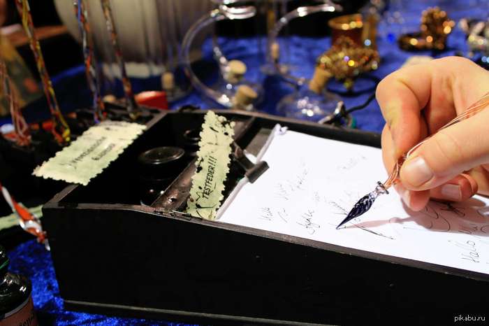 Удивительные стеклянные перья для письма.