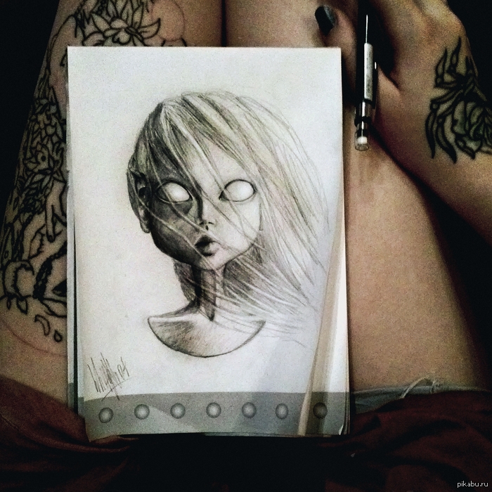 Невозможно пережить лекцию не заняв свои руки чем-либо :3