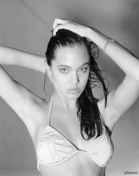 Angelina Jolie's first photo shoot (1989) - NSFW, Angelina Jolie, PHOTOSESSION