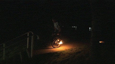 The guy is rocking - Arson, Extreme, GIF, Unicycle