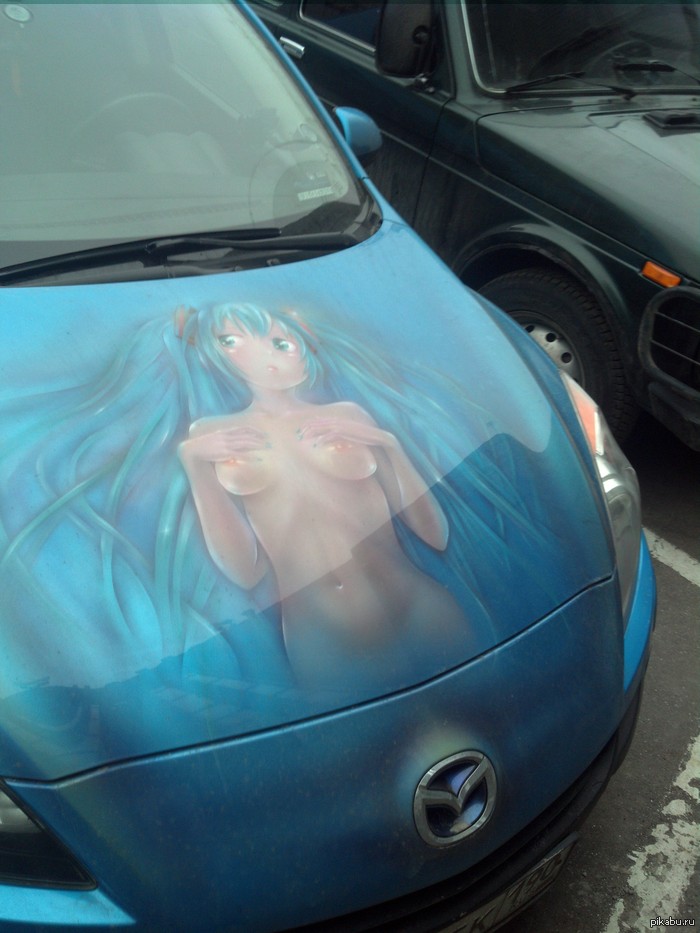 airbrush on the hood - NSFW, My, Airbrushing, Auto, Anime, Boobs