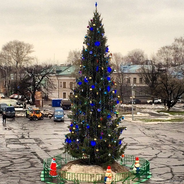 Новогоднее оформление Вашего города.