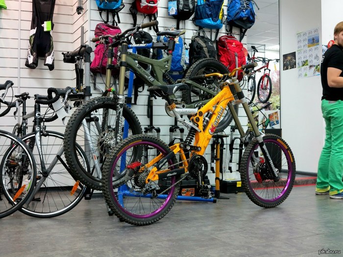 УКРАЛИ РЕДЧАЙШИЙ ВЕЛОСИПЕД Karpiel Apocalypse+Marzocchi Super Monster+Seismic+Grimeca+Love Seat