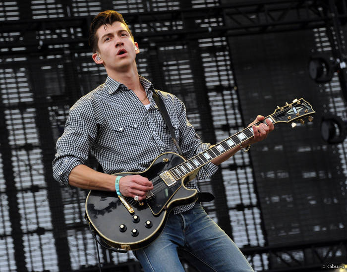 Сегодня День Рождения Алекса Тернера