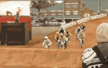 Что-то пошло не так..