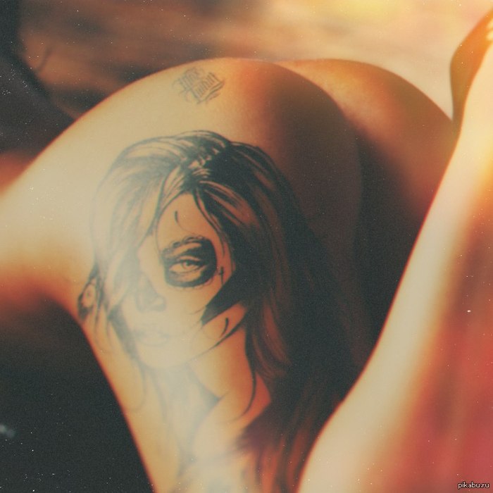 Beautiful tattoo, and only ... - NSFW, Tattoos, Erotic, Booty