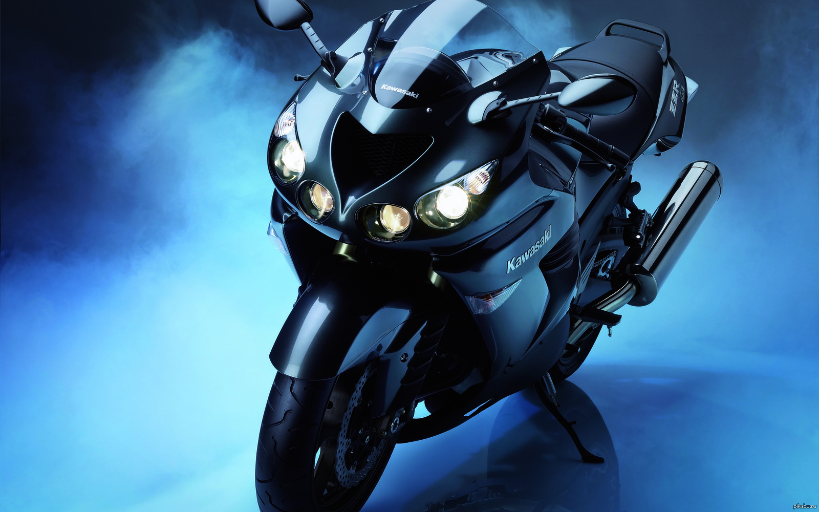 Yamaha r1 фары в темноте