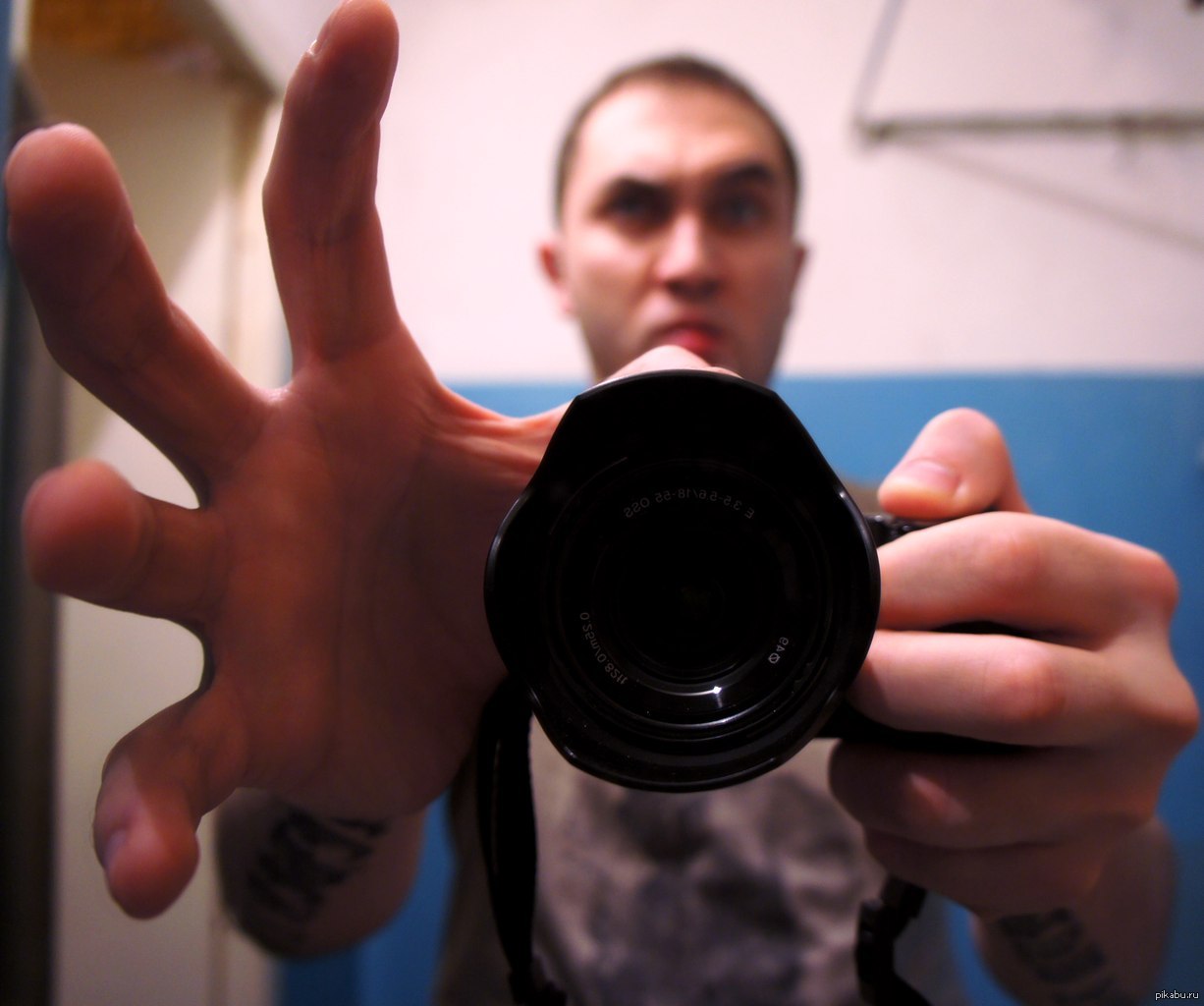 Привет любителям фоткаться в зеркало | Пикабу